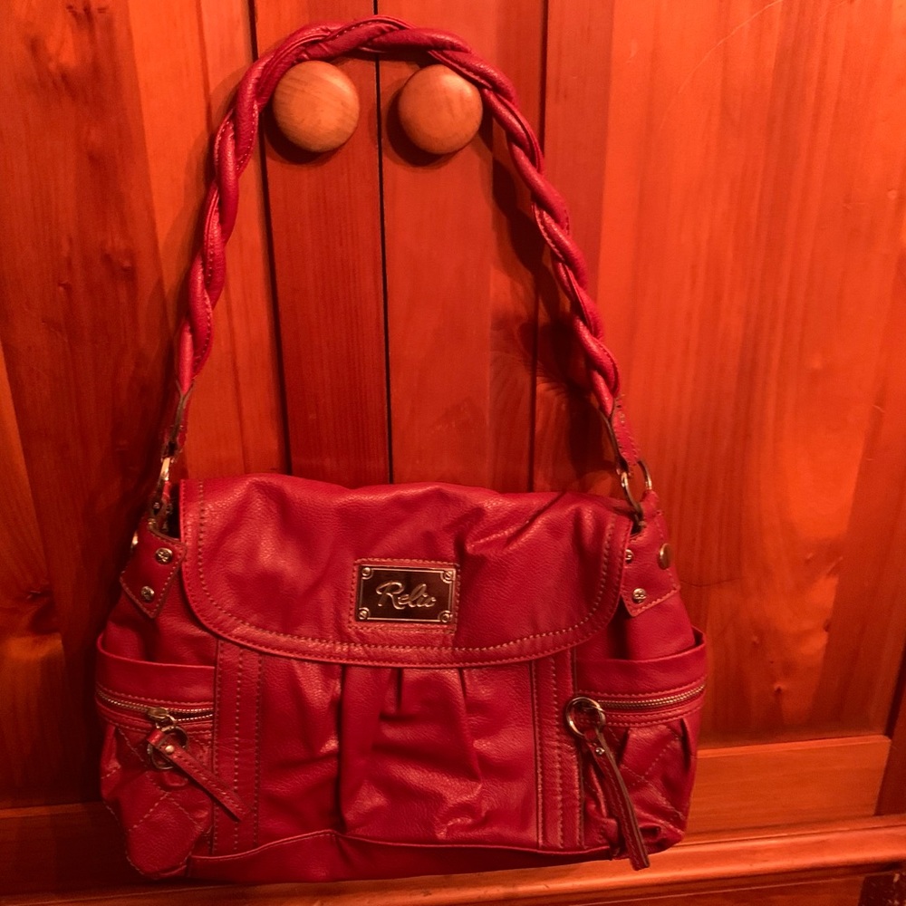 Relic shoulder bag